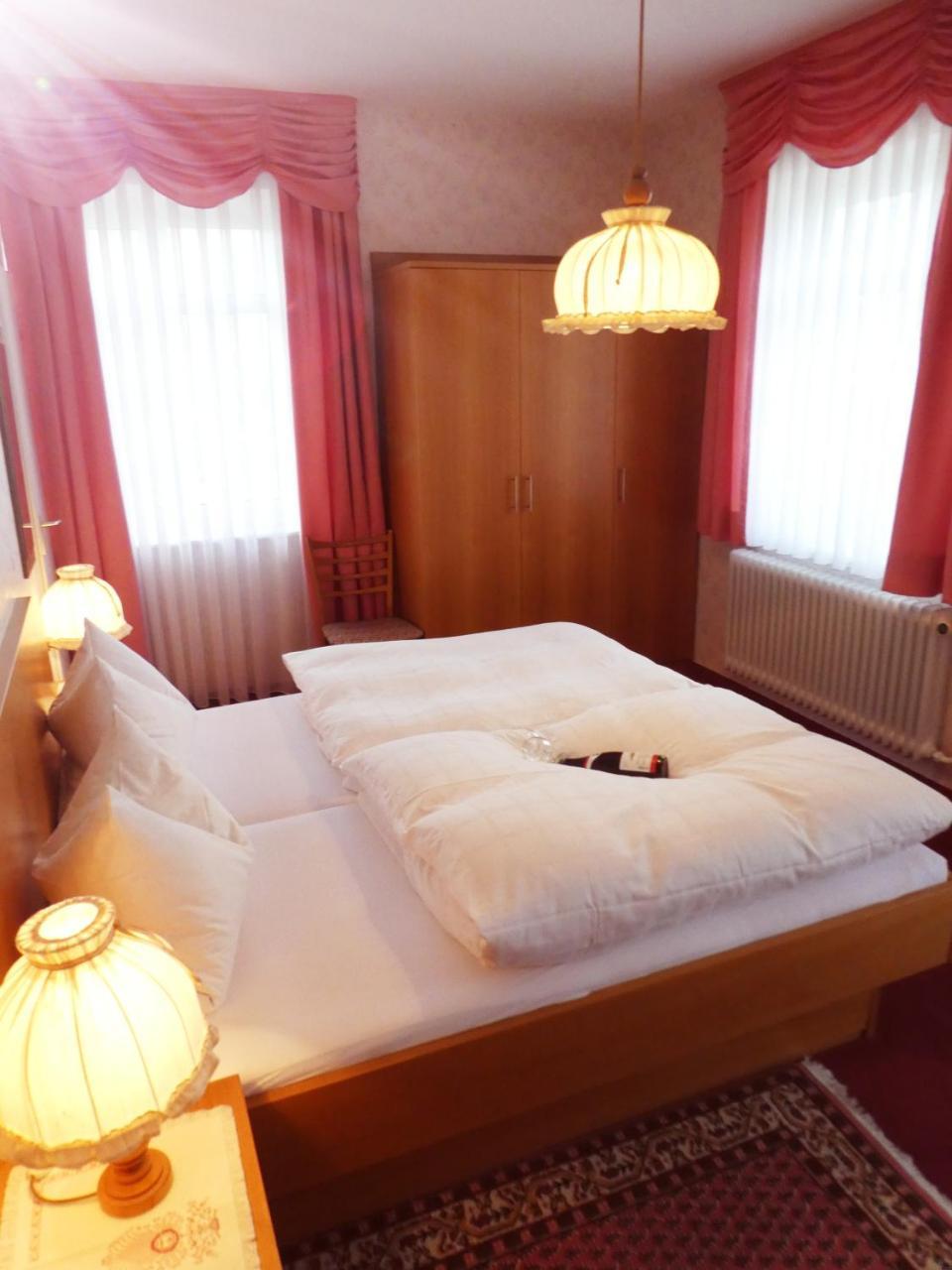 ホテルSeehaus Wellenhof ハーグナウ エクステリア 写真