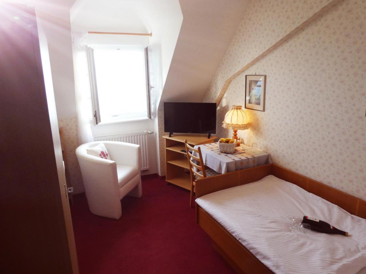 ホテルSeehaus Wellenhof ハーグナウ エクステリア 写真